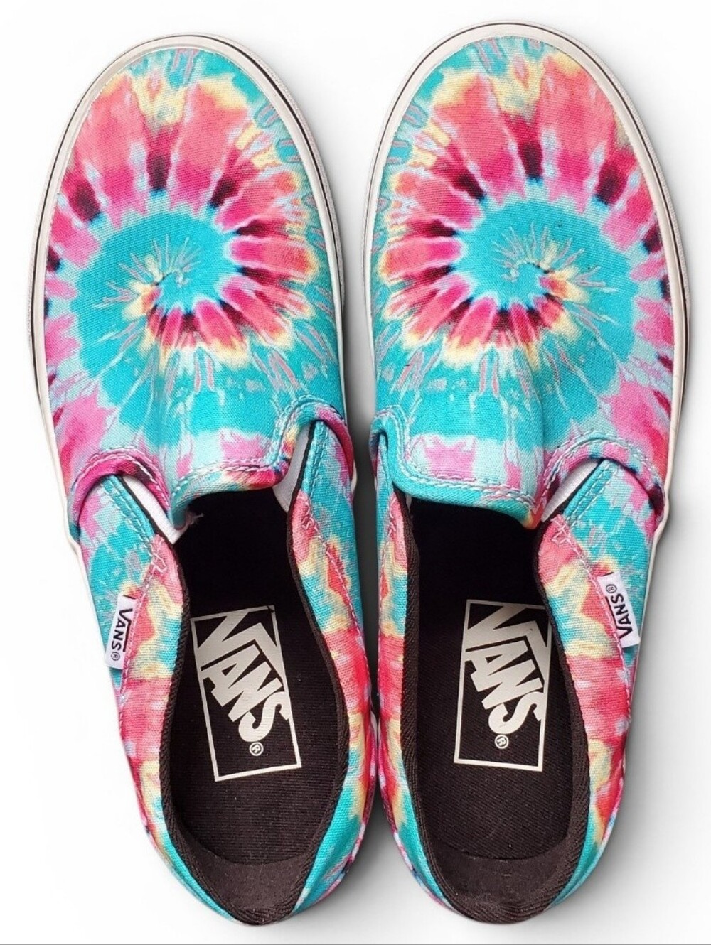 Vans Slip-On Sneakers in Pink & Turquoise Tie-Dye - Size W 6.5